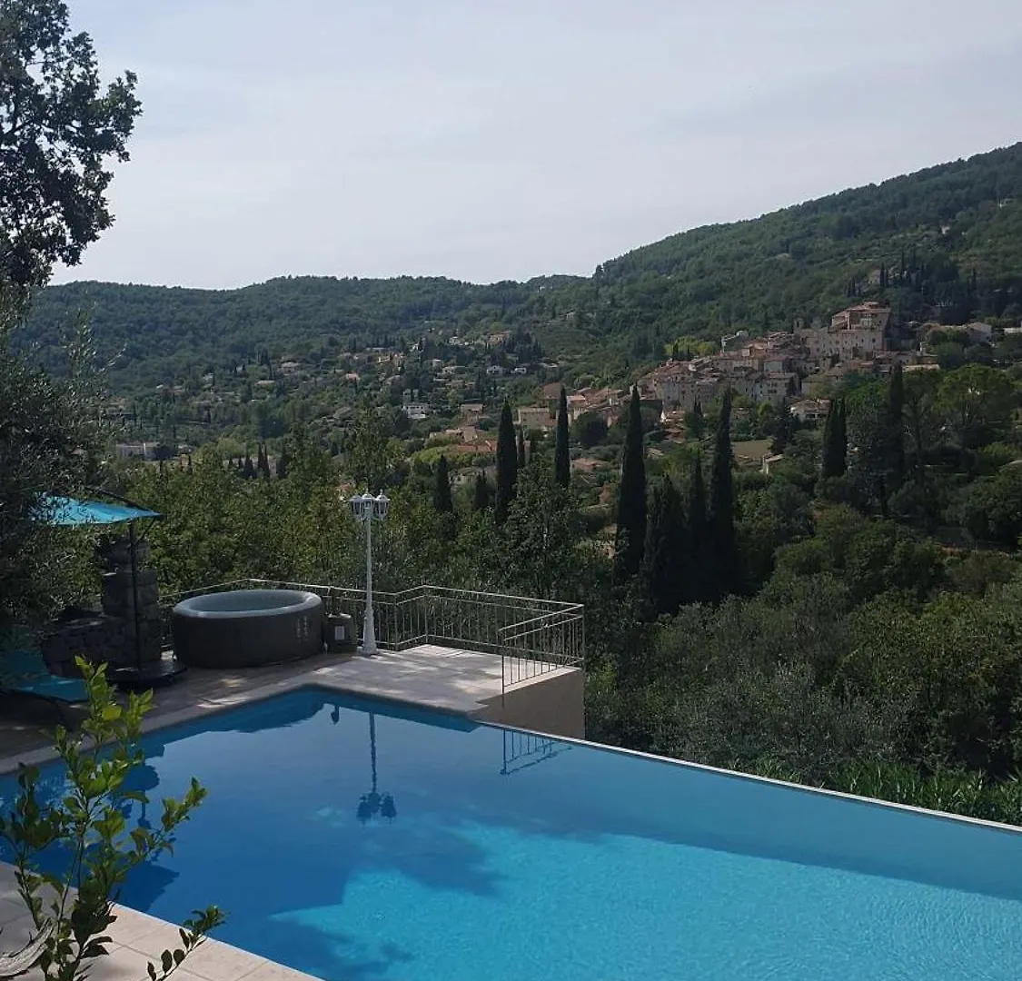 Studio 30 M² Avec Piscine Et Vue Exceptionnelle Seillans Apartment