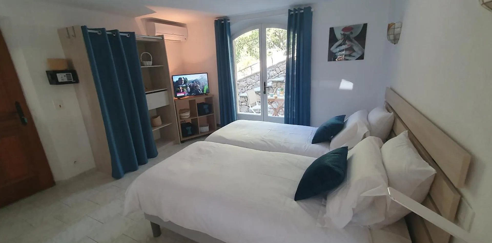 Apartment Studio 30 M² Avec Piscine Et Vue Exceptionnelle Seillans
